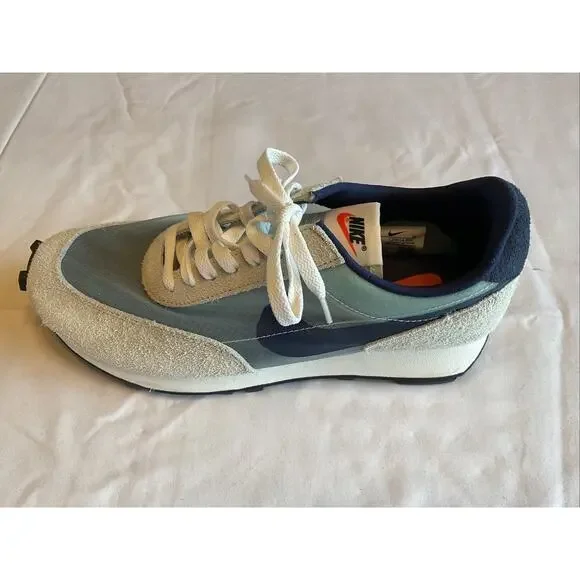 Men’s Sz 8 Or Women’s Sz 9.5 - Nike Daybreak Teal Tint Midnight Navy CZ0614-300 - Picture 6 of 6